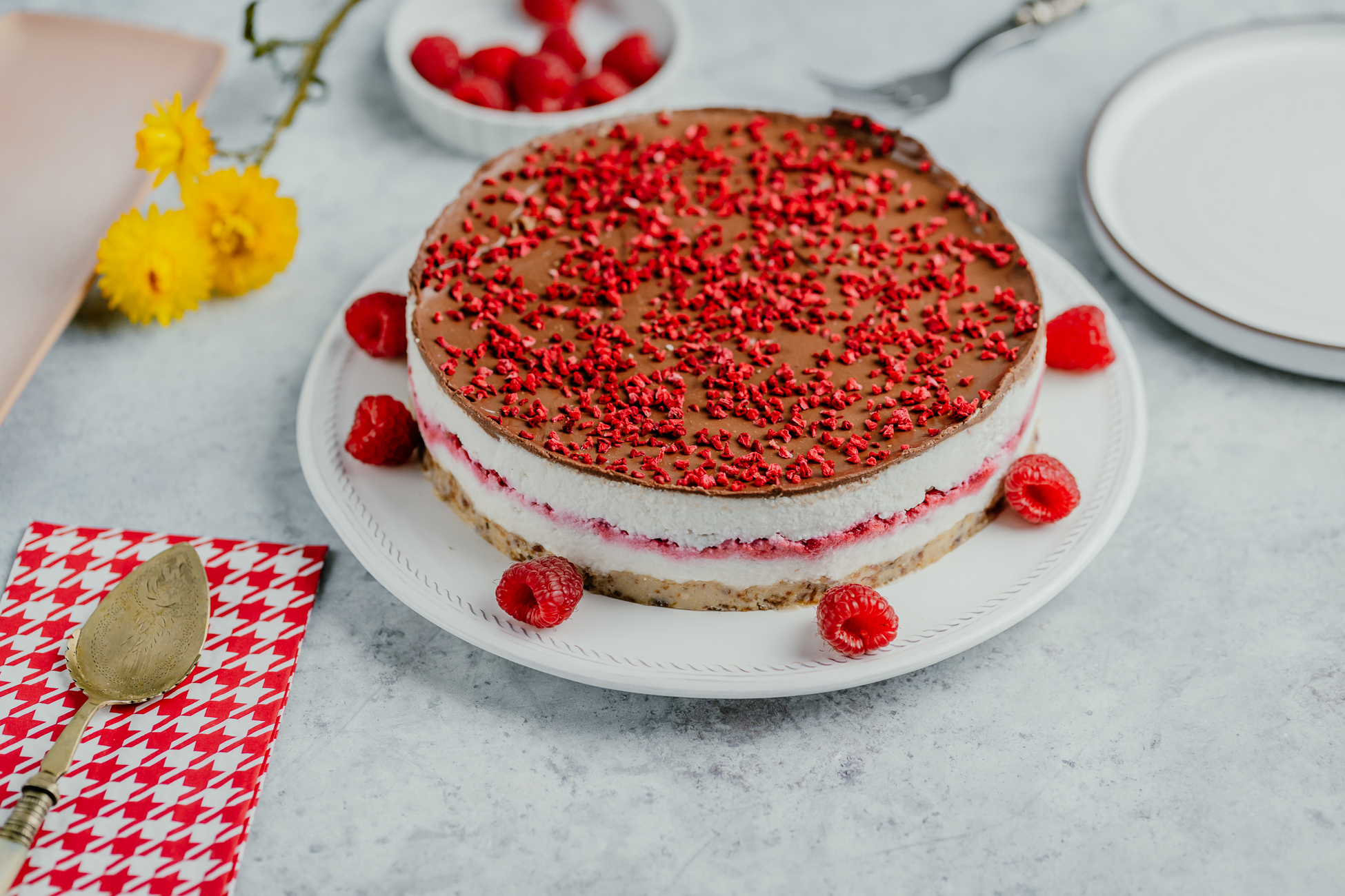 Paleo Túrós-Málna Torta